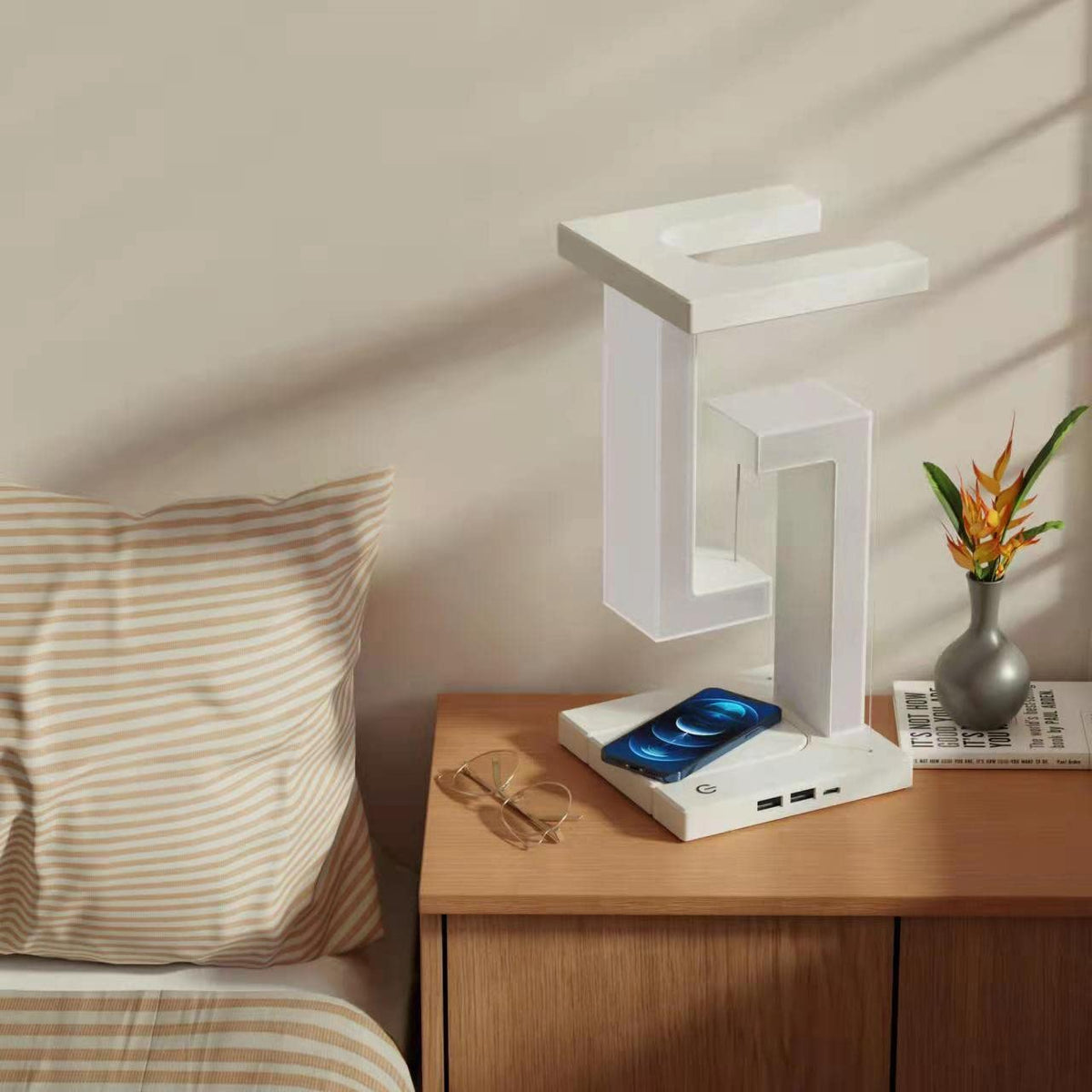 Floating Lamp Charger – photo 9