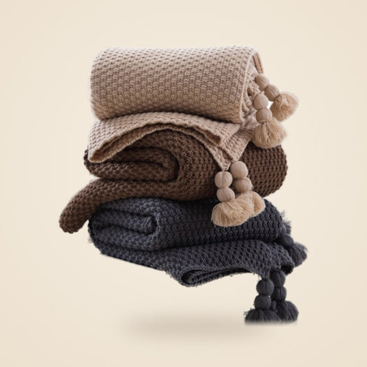 Pom pom knit throw blanket